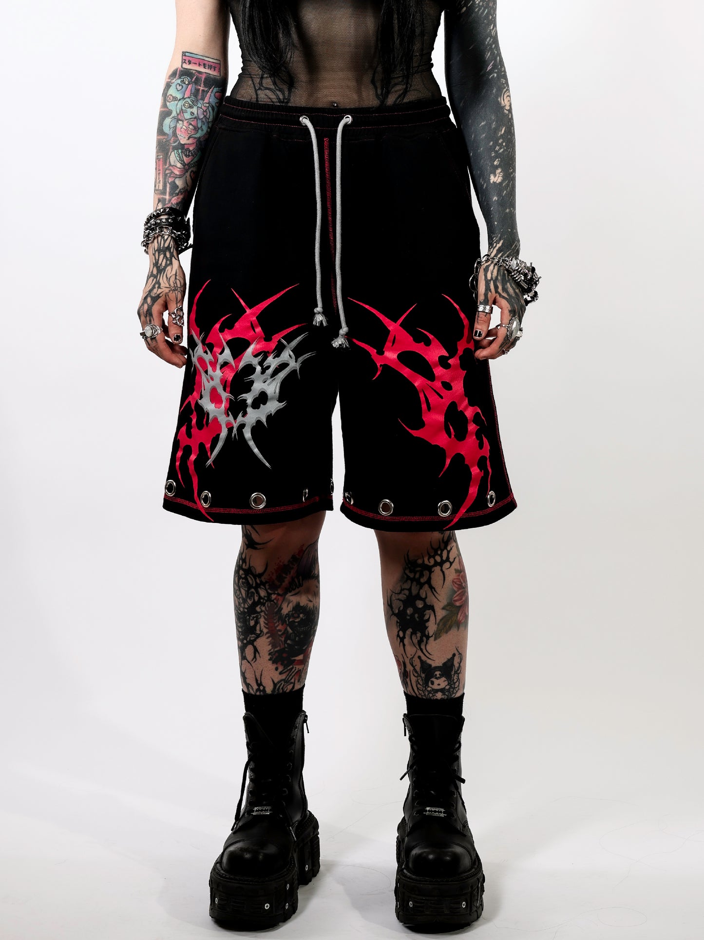 BLOOD MOON - Shorts