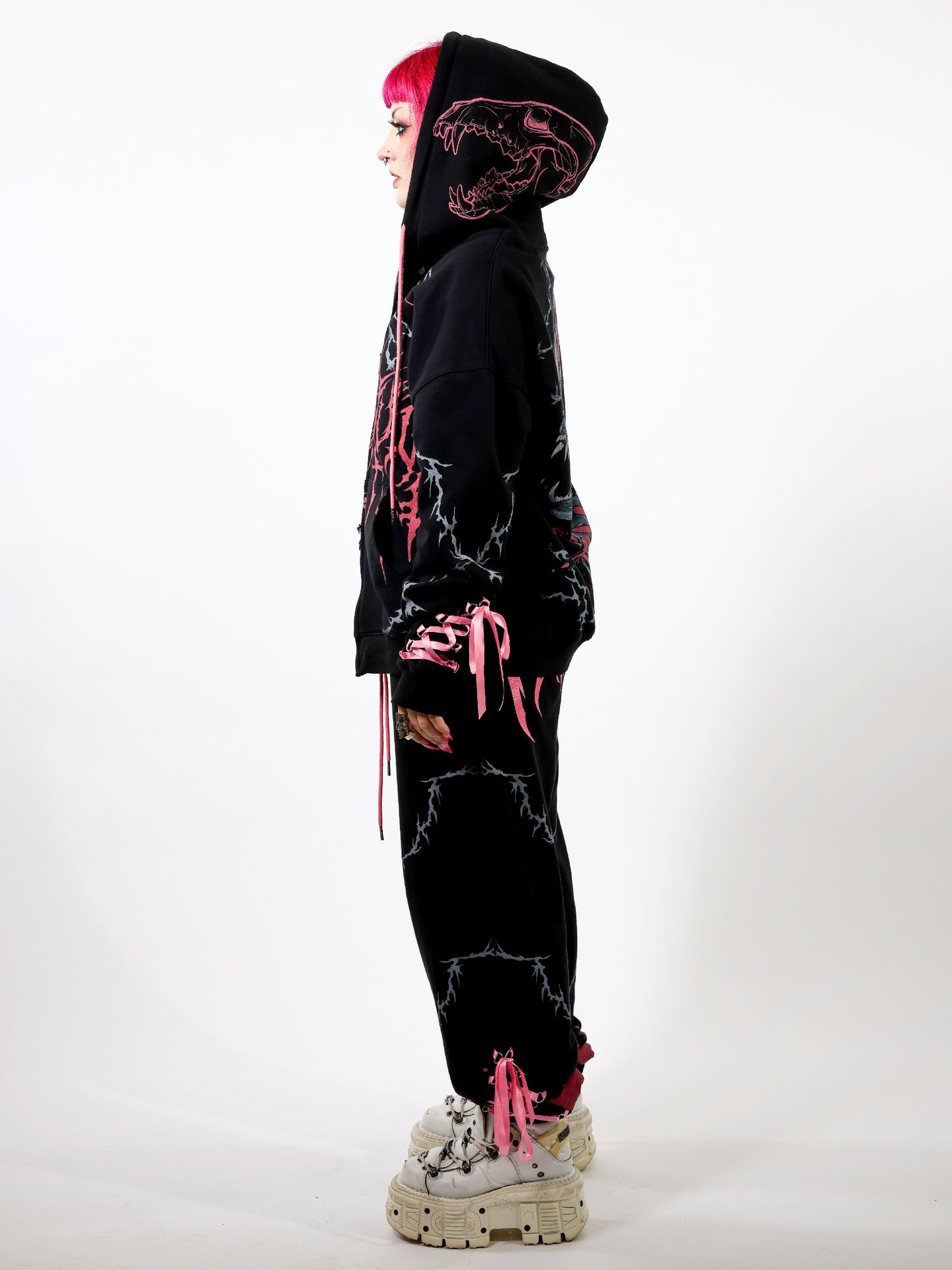HELLHOUND- Zip-up Hoodie