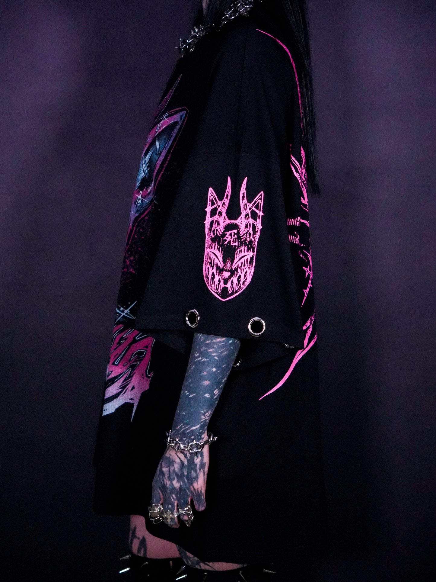 VULPINE - Distressed Oversize Short Sleeve